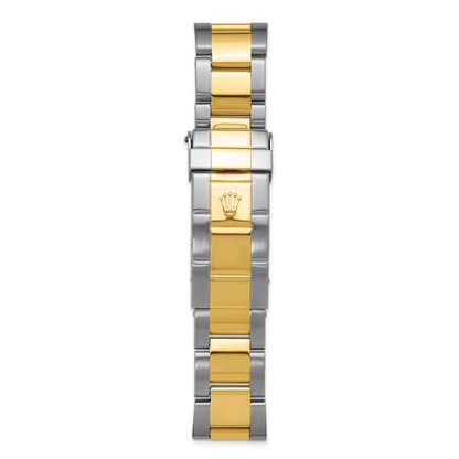 Two-tone steel and 18K yellow gold Oyster bracelet and clasp on the pre-owned Rolex Submariner 40mm watch