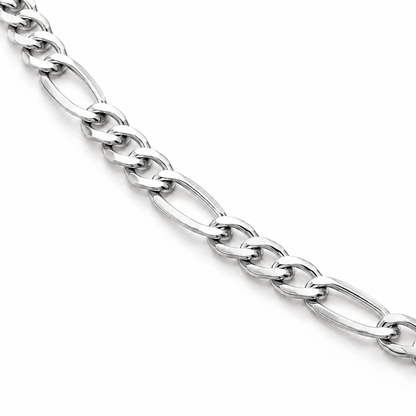 18K White Gold Figaro Chain, close-up of the links