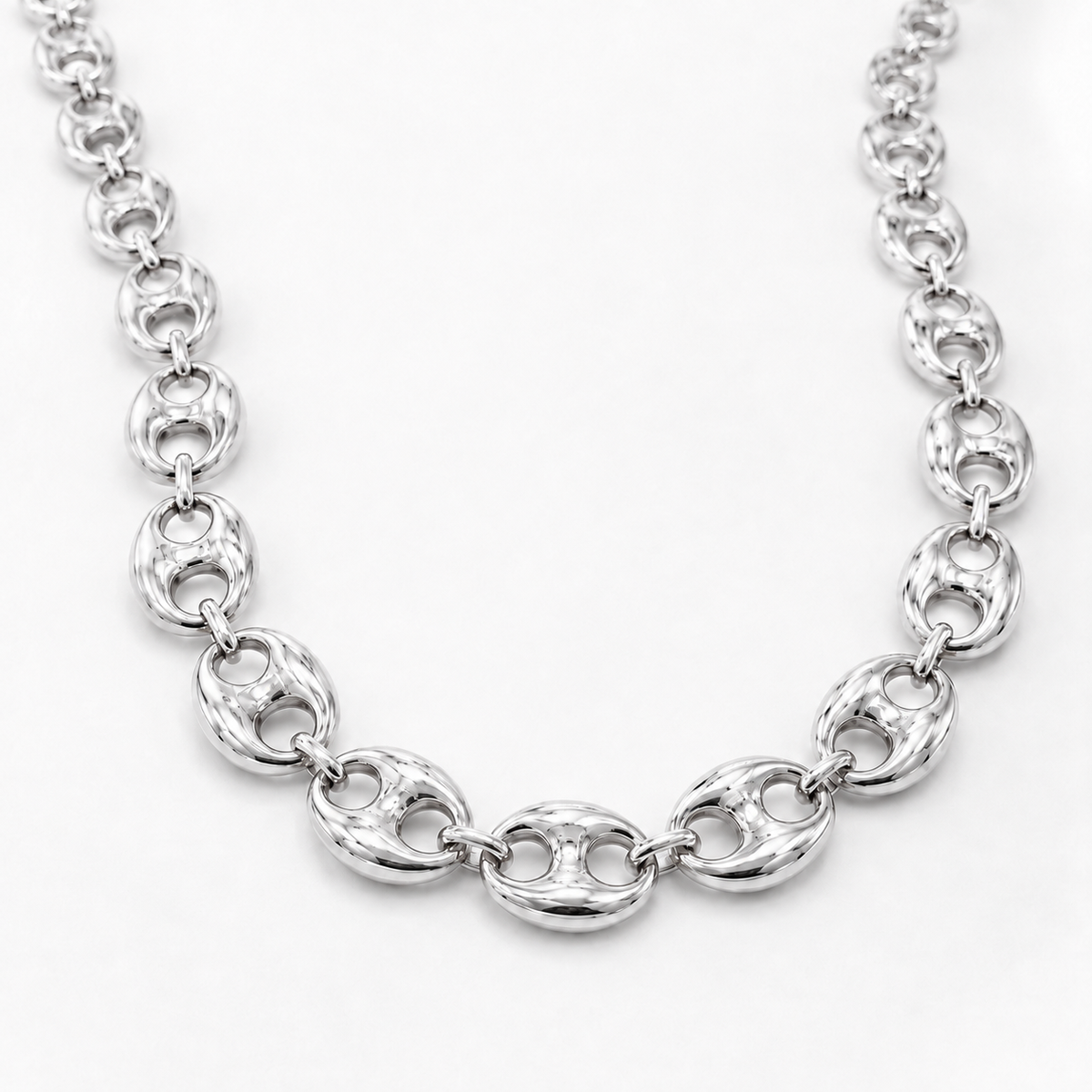 14K White Gold Semi-Solid Puff Chain, three-quarter angle view