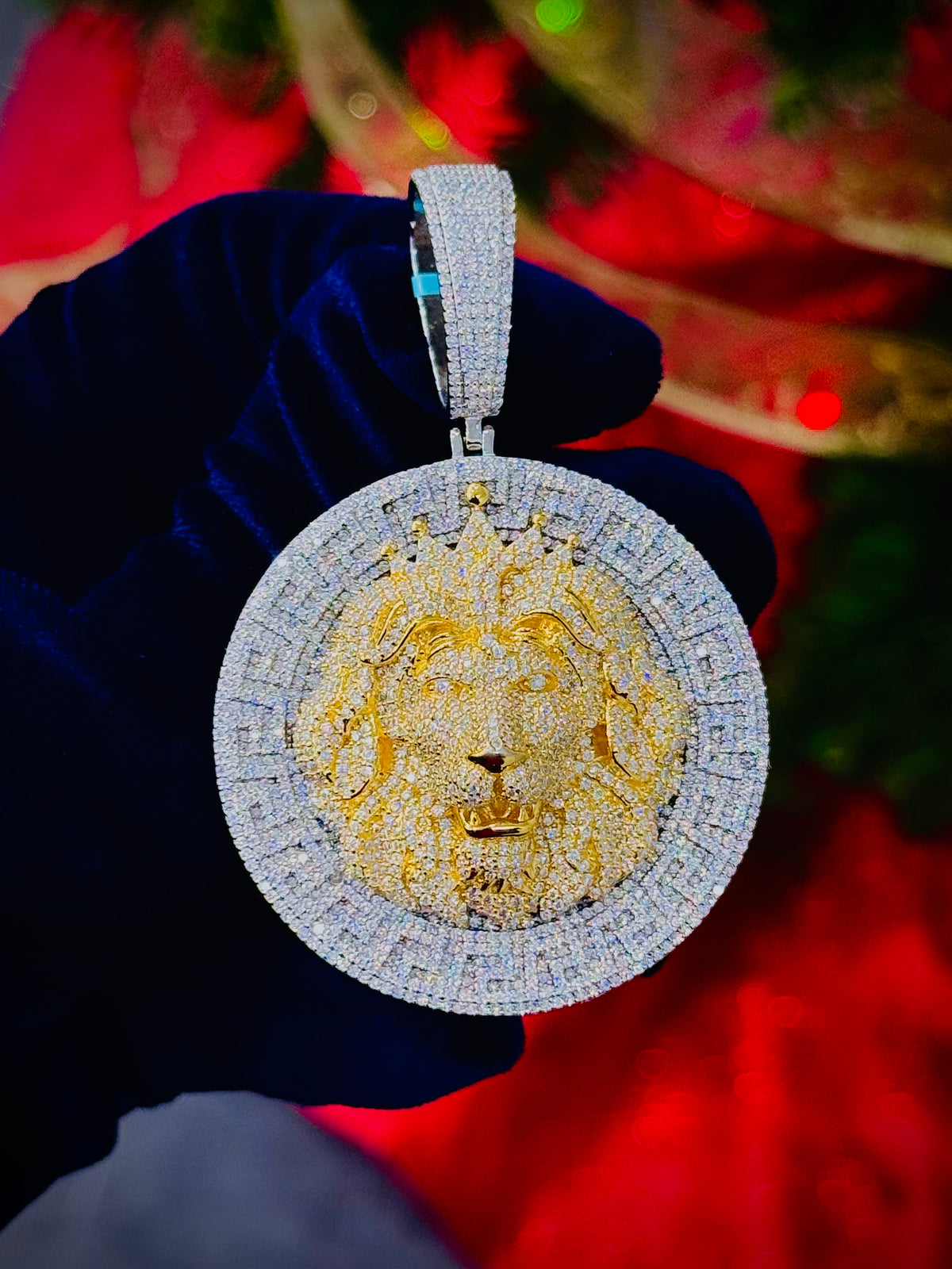 Moissanite Circle Lion Pendant, Two-Tone 925 Silver, view 2