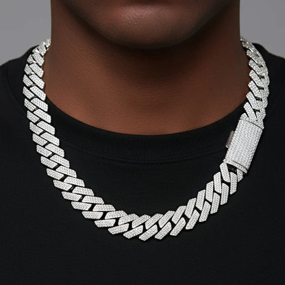 Cuban Link Necklace - Moissanite