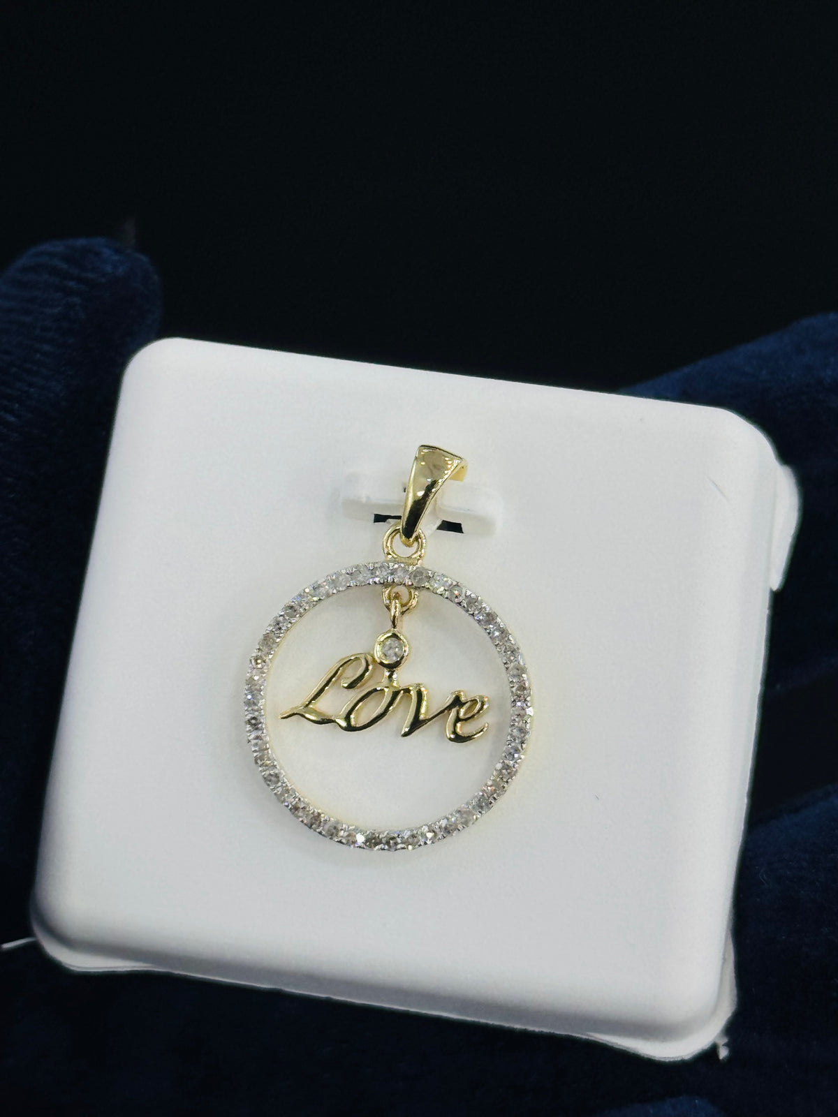 10K Gold Natural Diamond Love Circle Pendant, view 4