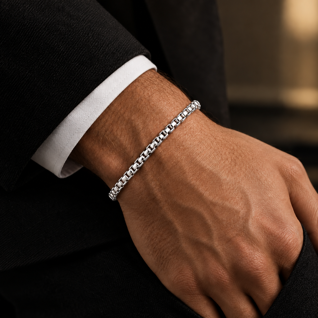 925 Sterling Silver Round Box Bracelet – view 2