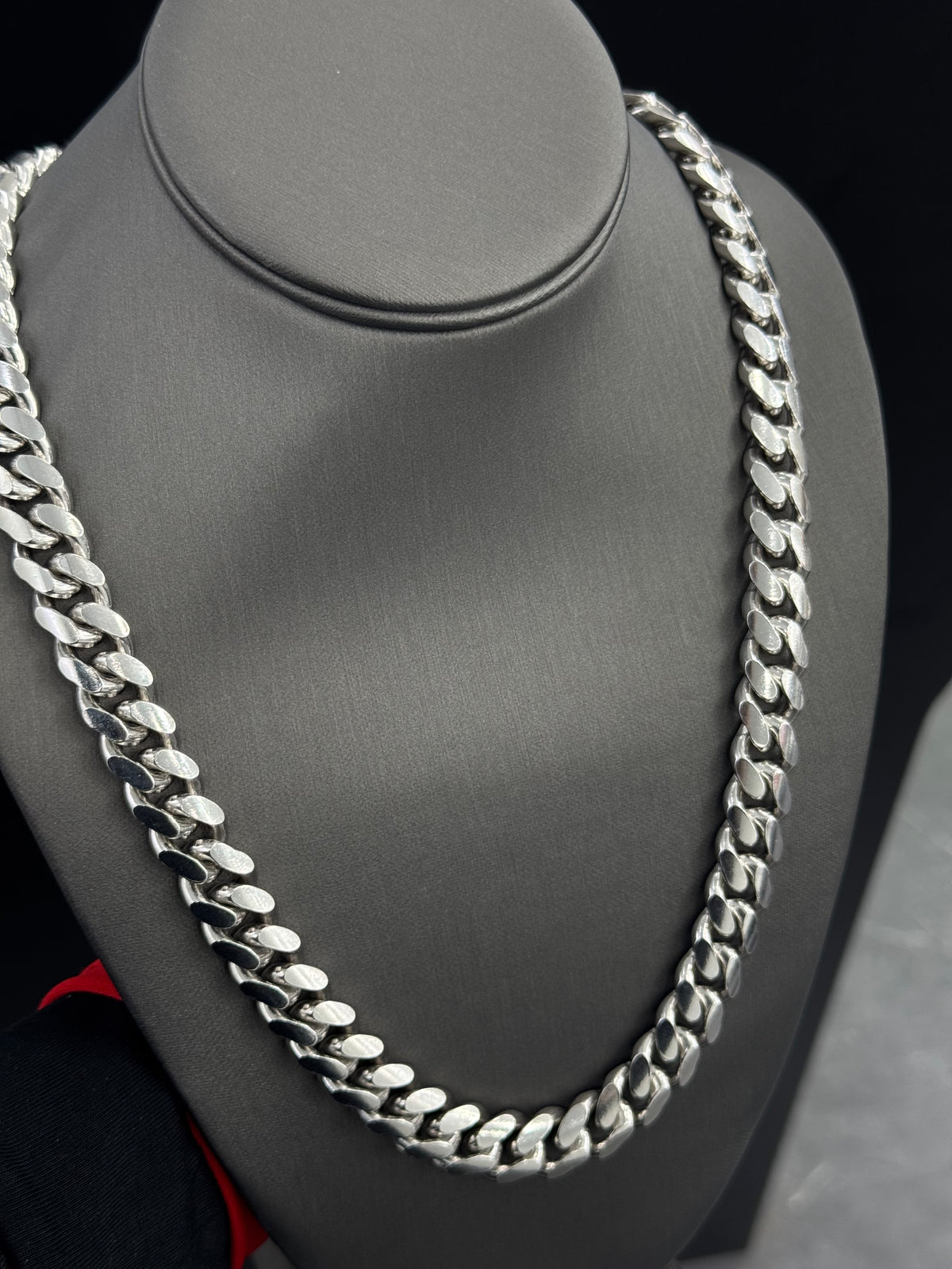 925 Sterling Silver Cuban Chain 13mm, view 2