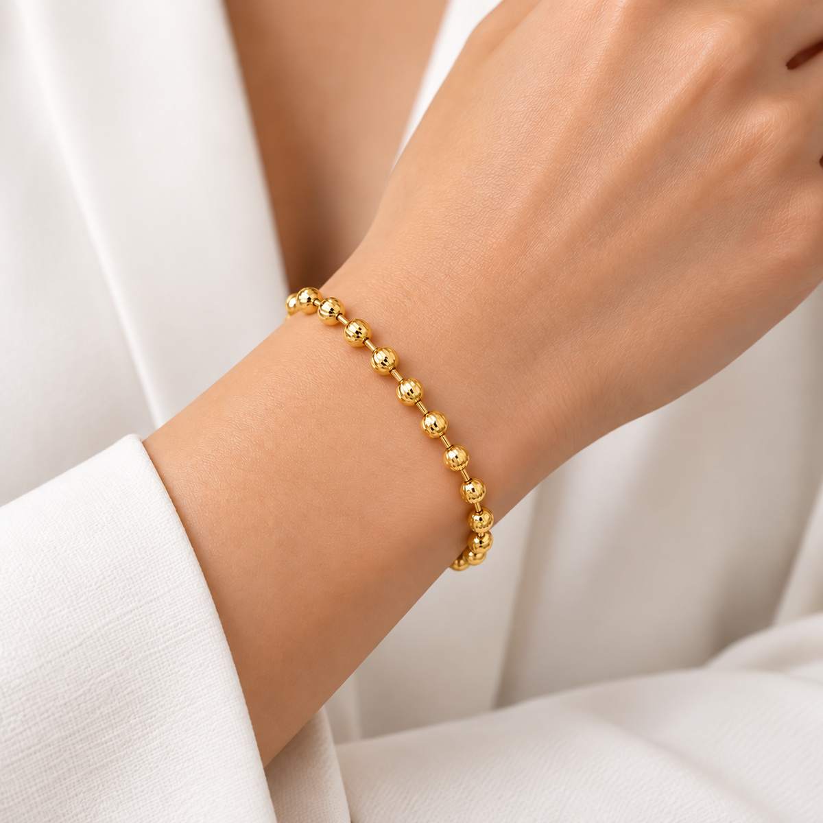 10K Yellow Gold Diamond-Cut Moon Cut Bracelet, view 6