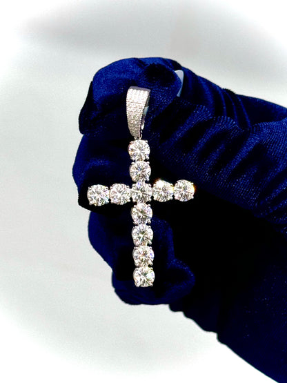 Moissanite Solitaire Cross Pendant, 925 Silver, view 4