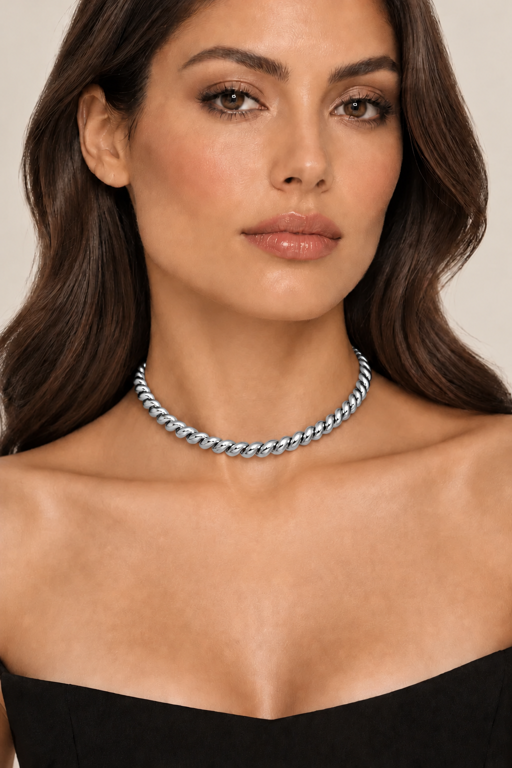 18K White Gold San Marco Chain Necklace, view 3
