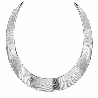 925 Sterling Silver Herringbone Chain, close-up of the links